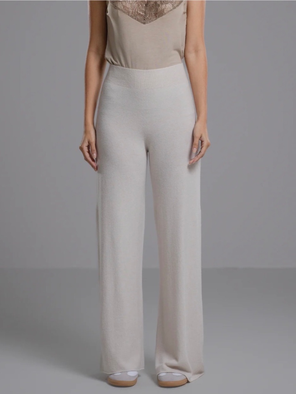 NWOT JAKI London Soft Knit Wide Leg Pull-On Pants Cream Beige S/M